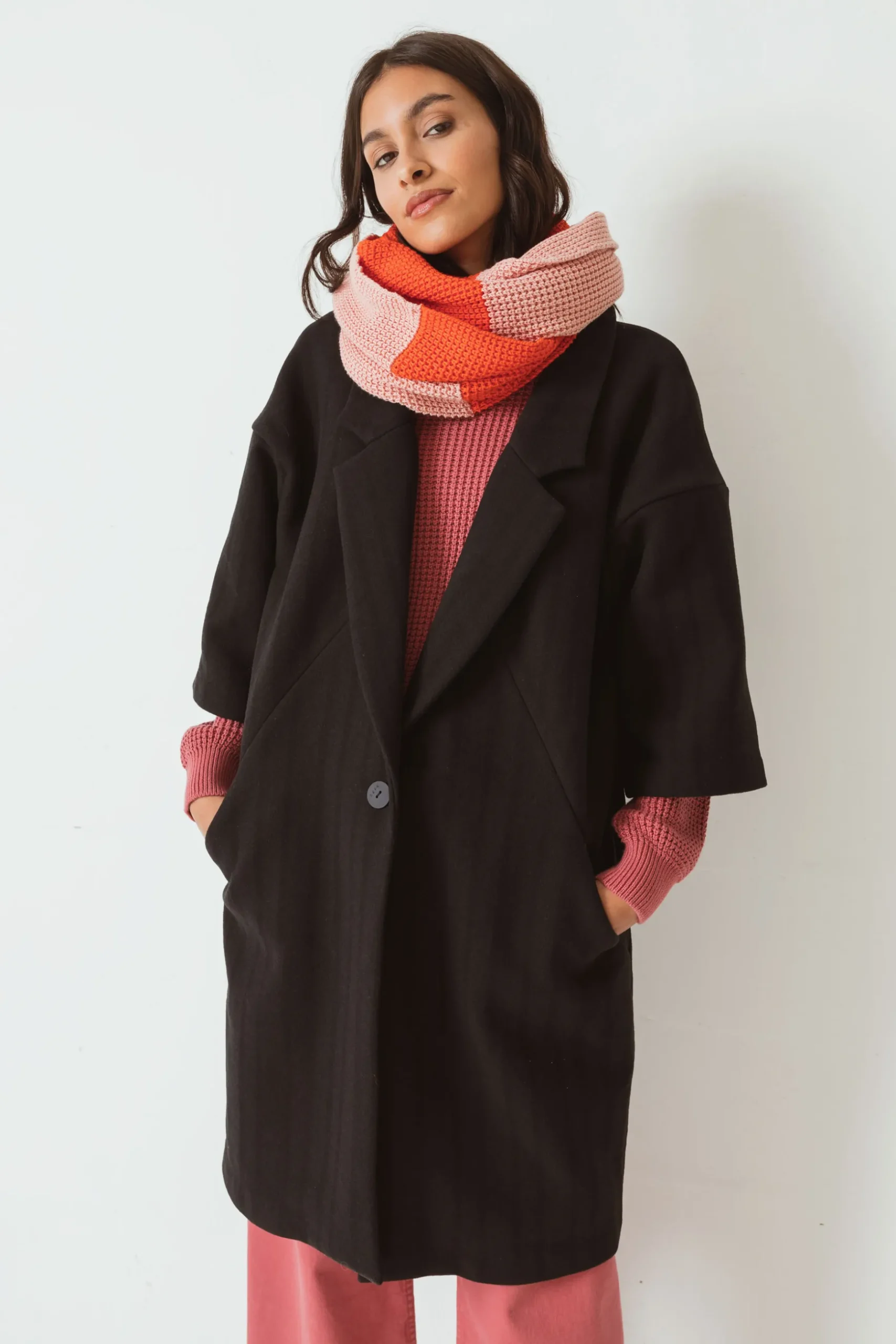 SKFK ABRIGO BAREZI NEGRO Online