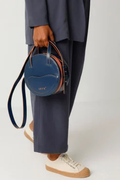 SKFK BOLSO RODO AZUL MARINO Online