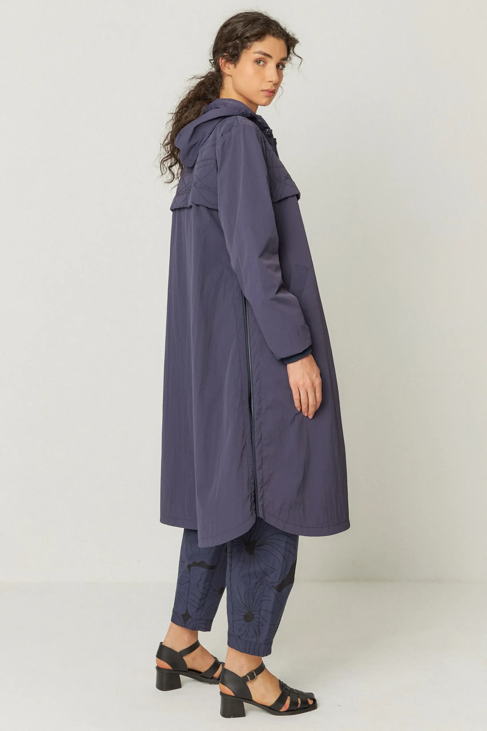 SKFK CHAQUETA IXONE AZUL MARINO VIOLETA Online