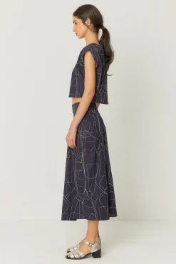SKFK FALDA IRAMA-GOTS STITCHES Clearance