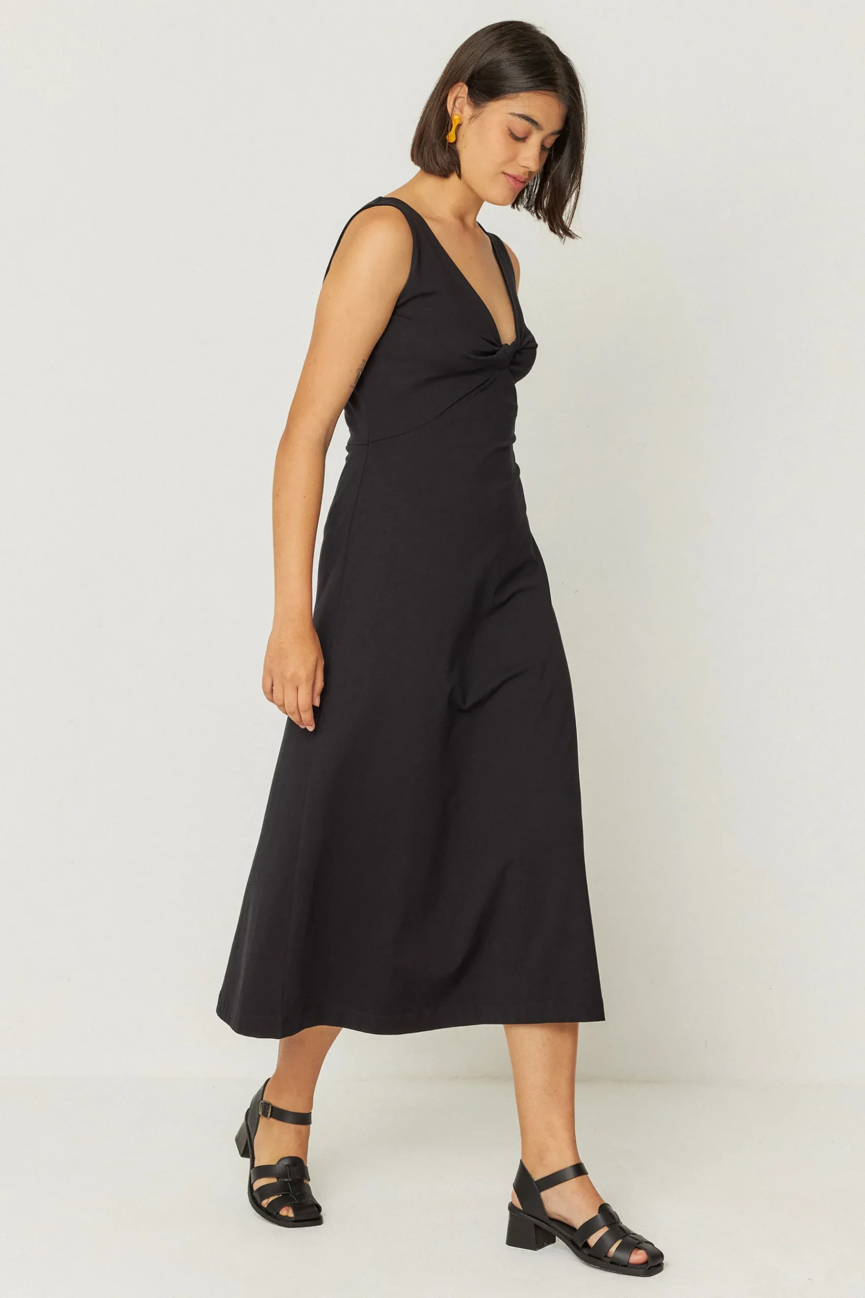 SKFK VESTIDO KALA-GOTS NEGRO New